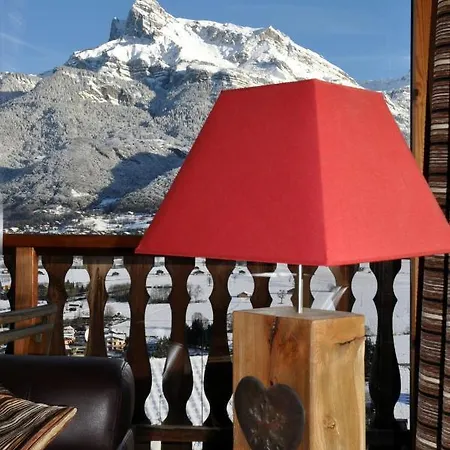 Chalet Du Mont-blanc * Domancy